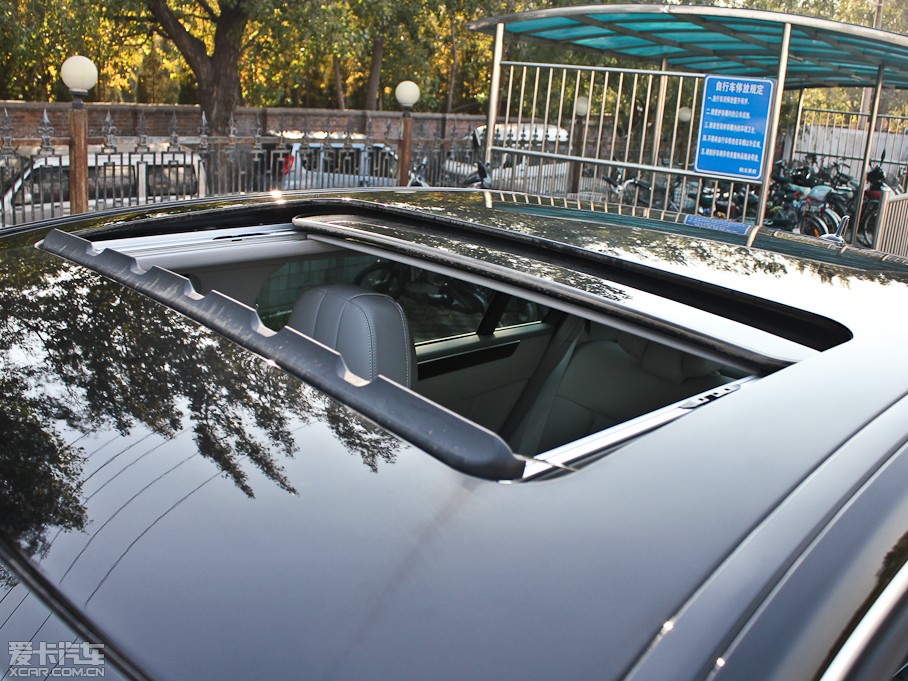 2012YE E 200L CGI(yu)Ű