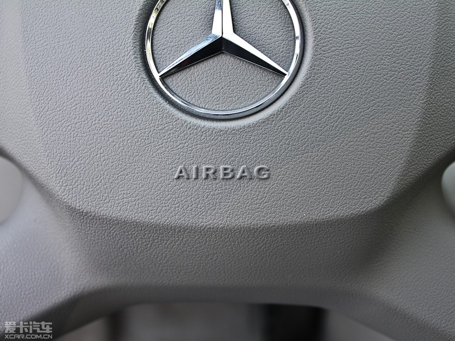 2012YE E 200L CGIŰ