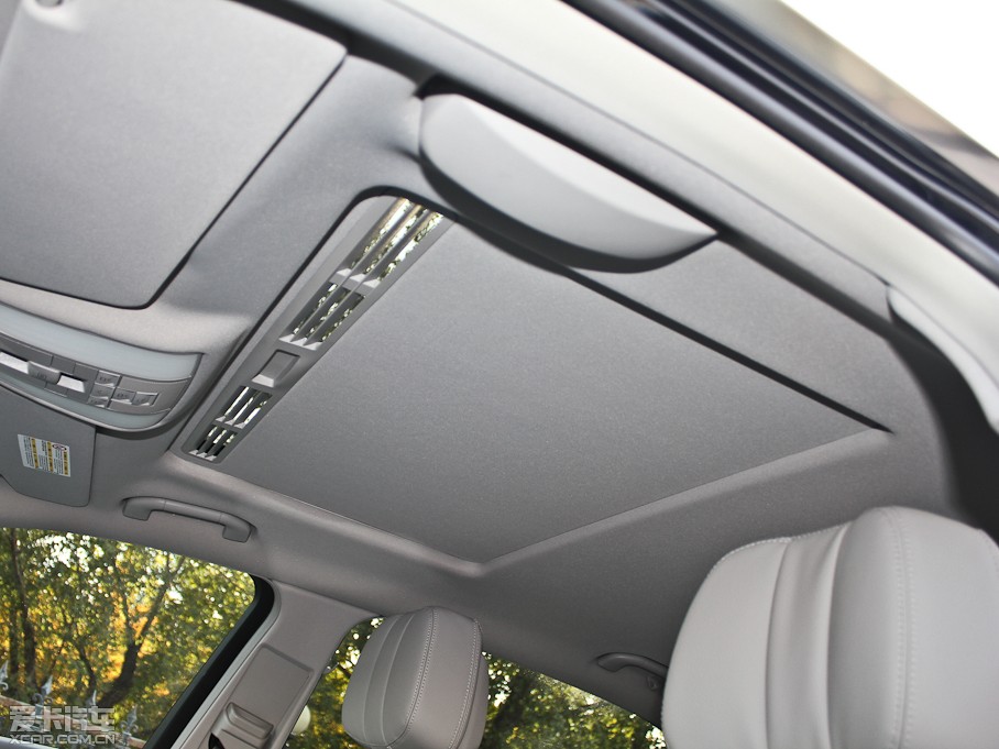 2012YE E 200L CGI(yu)Ű