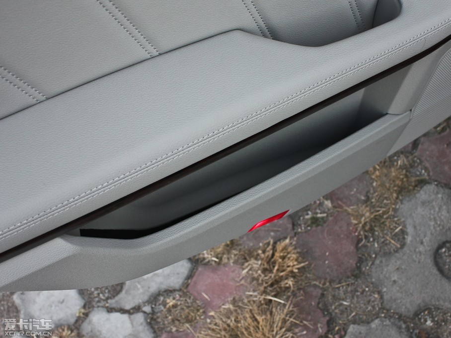 2012YE E 200L CGI(yu)Ű