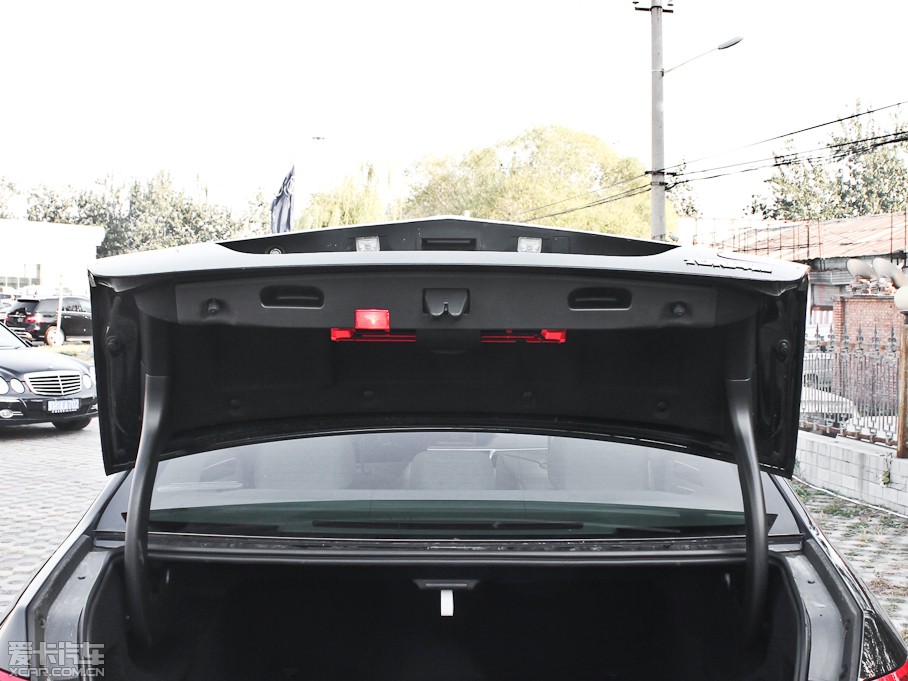 2012YE E 200L CGI(yu)Ű