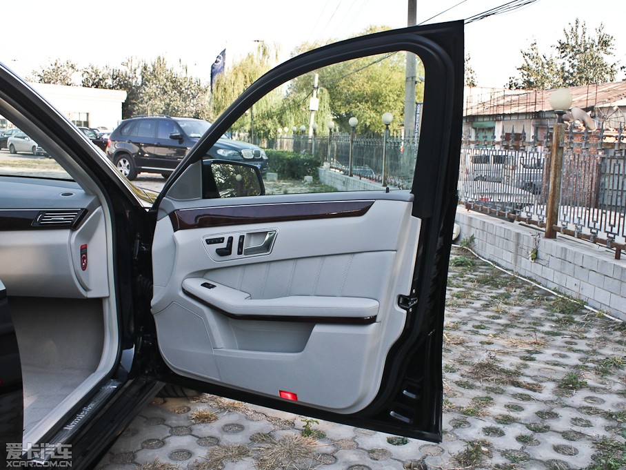 2012YE(j) E 200L CGI(yu)Ű