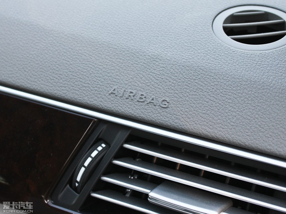 2012YE E 200L CGIŰ