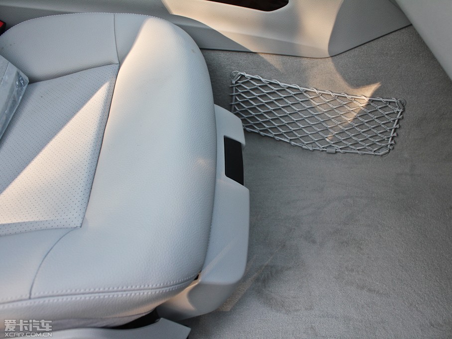 2012YE E 200L CGI(yu)Ű