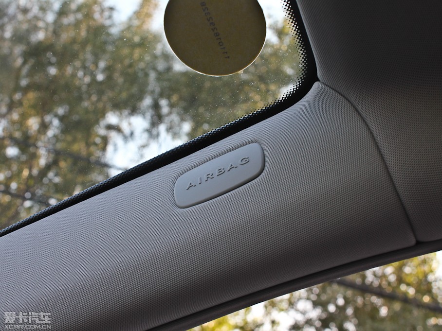 2012YE E 200L CGIŰ