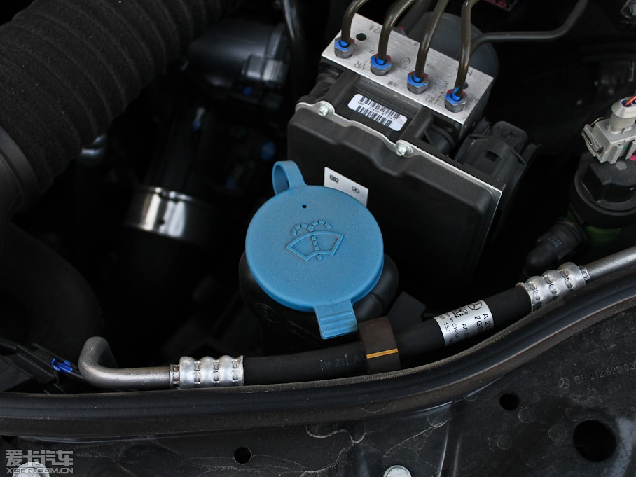 2012YE E 200L CGIŰ