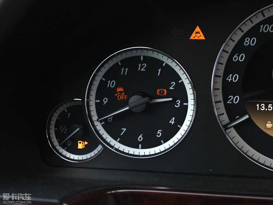 2012YE E 200L CGI(yu)Ű