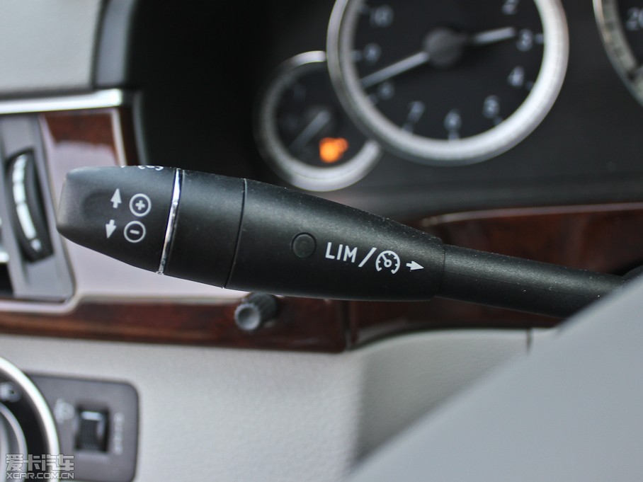 2012YE E 200L CGIŰ