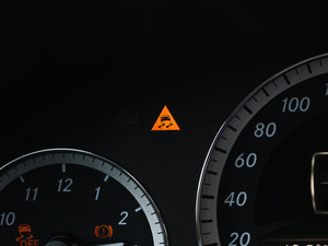 2012E 200L CGI(yu)Ű п؅^(q)