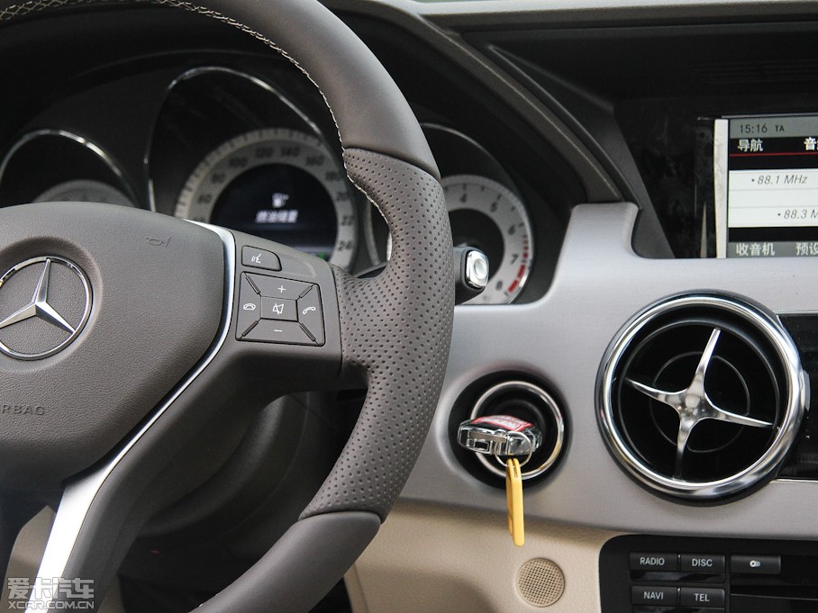 2013YGLK GLK 300 r(sh)а