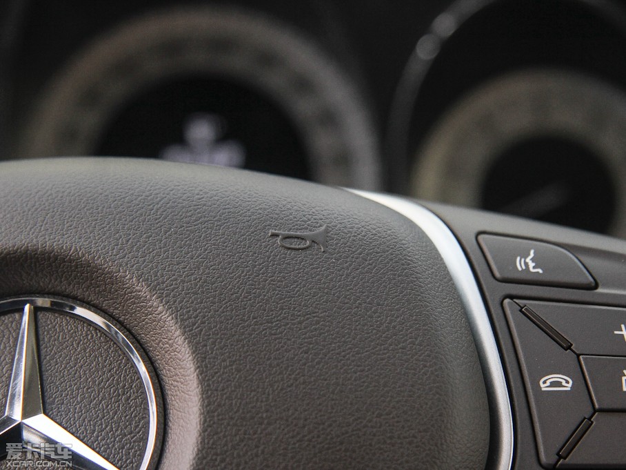 2013YGLK GLK 300 r(sh)а