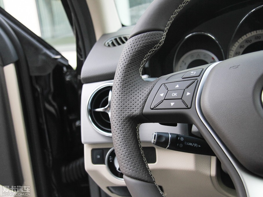 2013YGLK GLK 300 rа