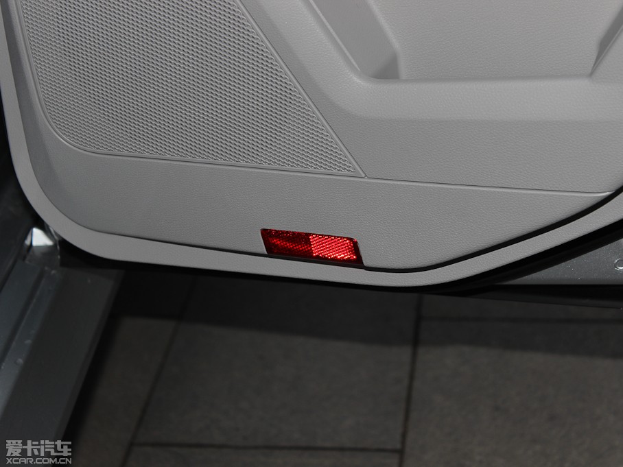 2013YGLK GLK 300 Ӹа