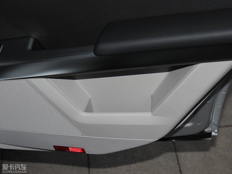 2013YGLK GLK 300 (dng)а