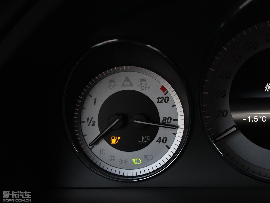 2013YGLK GLK 300 Ӹа