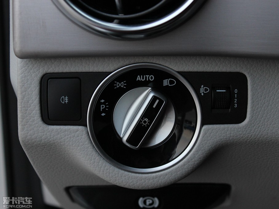 2013YGLK GLK 300 Ӹа