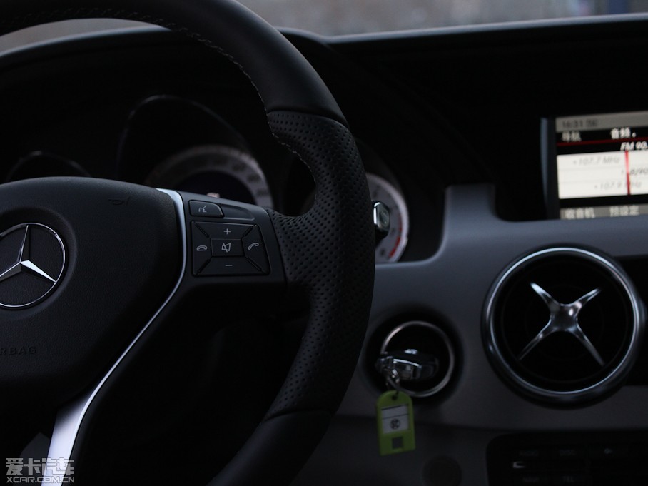 2013YGLK GLK 300 Ӹа