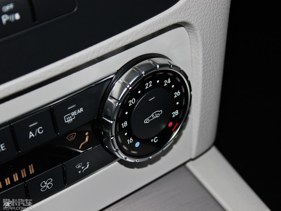 2013YGLK GLK 300 Ӹа