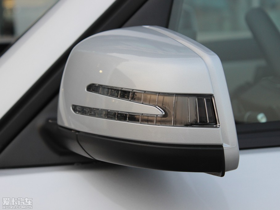 2013YGLK GLK 300 (dng)а