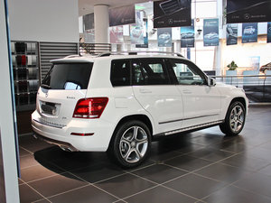 2013Ŀ GLK 300 4MATIC   