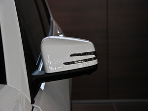 2013Ŀ GLK 300 4MATIC A  ^