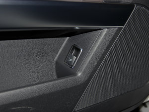 2013Ŀ GLK 300 4MATIC A  g