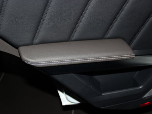 2013Ŀ GLK 300 4MATIC A  g