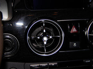 2013Ŀ GLK 300 4MATIC A  п؅^