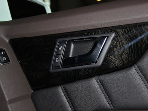 2013Ŀ GLK 300 4MATIC A  g