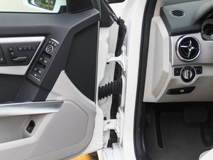 2013Ŀ GLK 300 4MATIC r  g