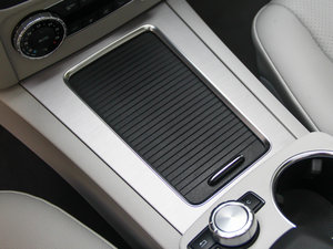 2013Ŀ GLK 300 4MATIC r  g