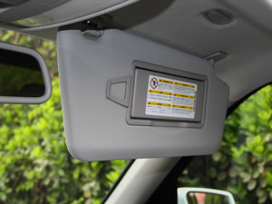 2013Ŀ GLK 300 4MATIC r  g