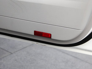 2013Ŀ GLK 300 4MATIC r  g