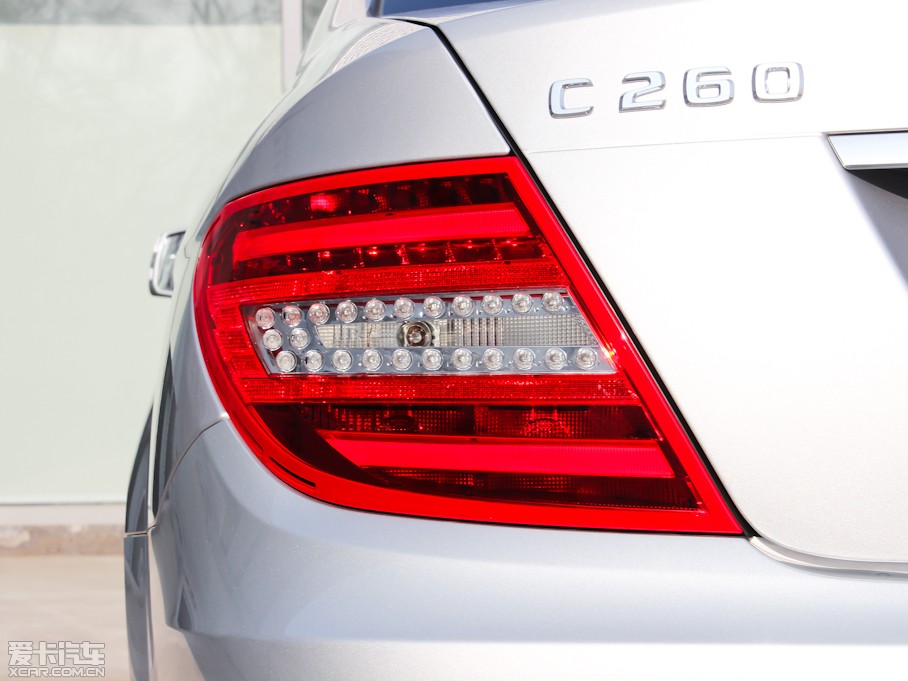 2013��YC�� C 260 CGI���Ű�