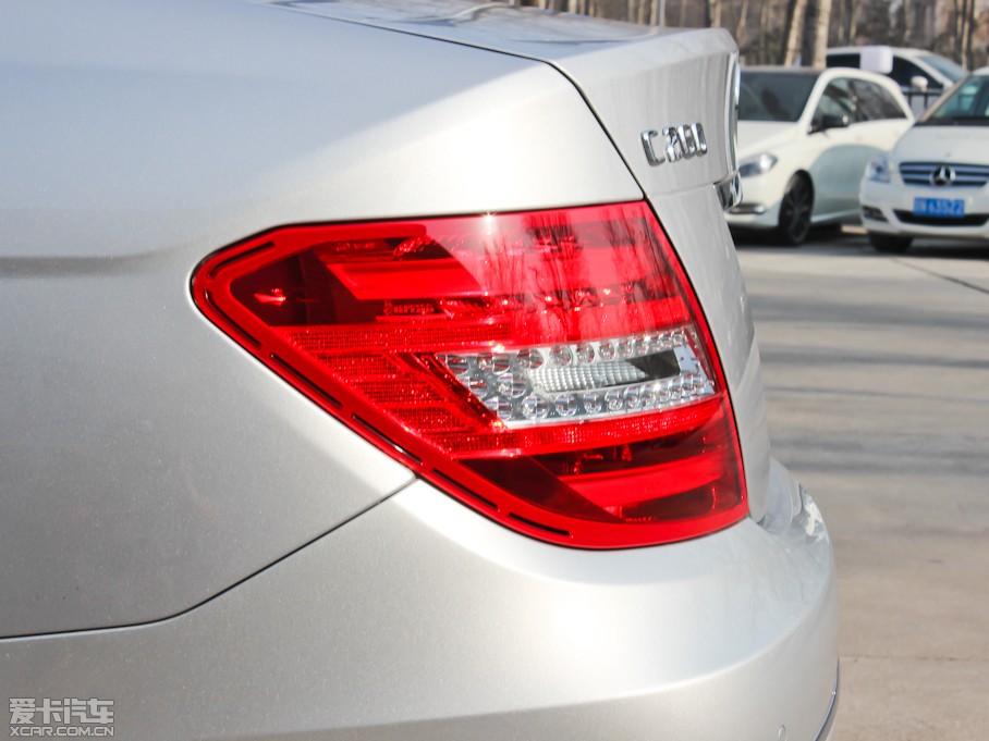 2013��YC�� C 260 CGI���Ű�