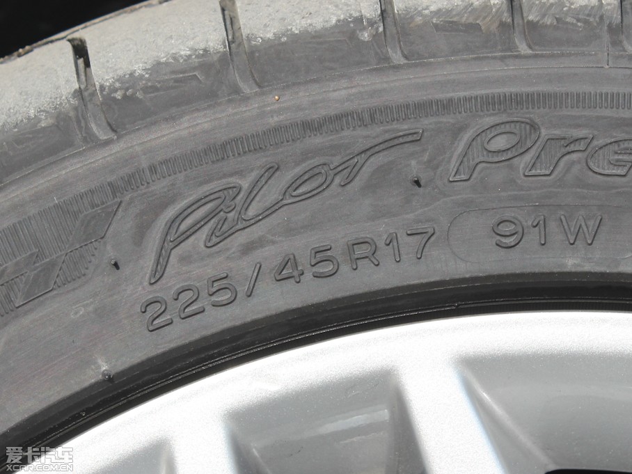 2013��YC�� C 260 CGI���Ű�