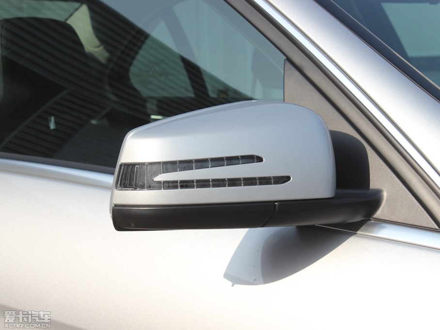 2013��YC�� C 260 CGI���Ű�