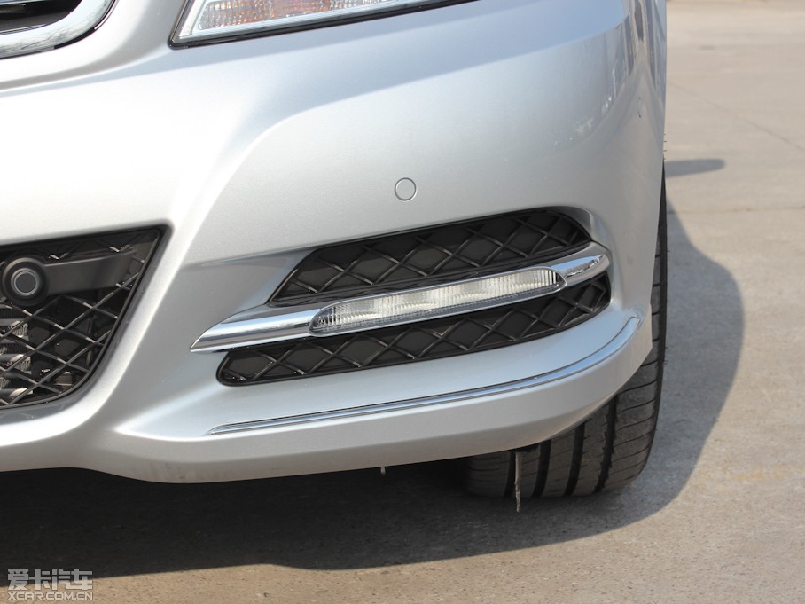 2013��YC�� C 260 CGI��(y��u)�Ű�