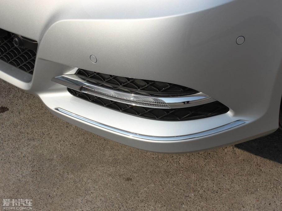 2013��YC�� C 260 CGI���Ű�