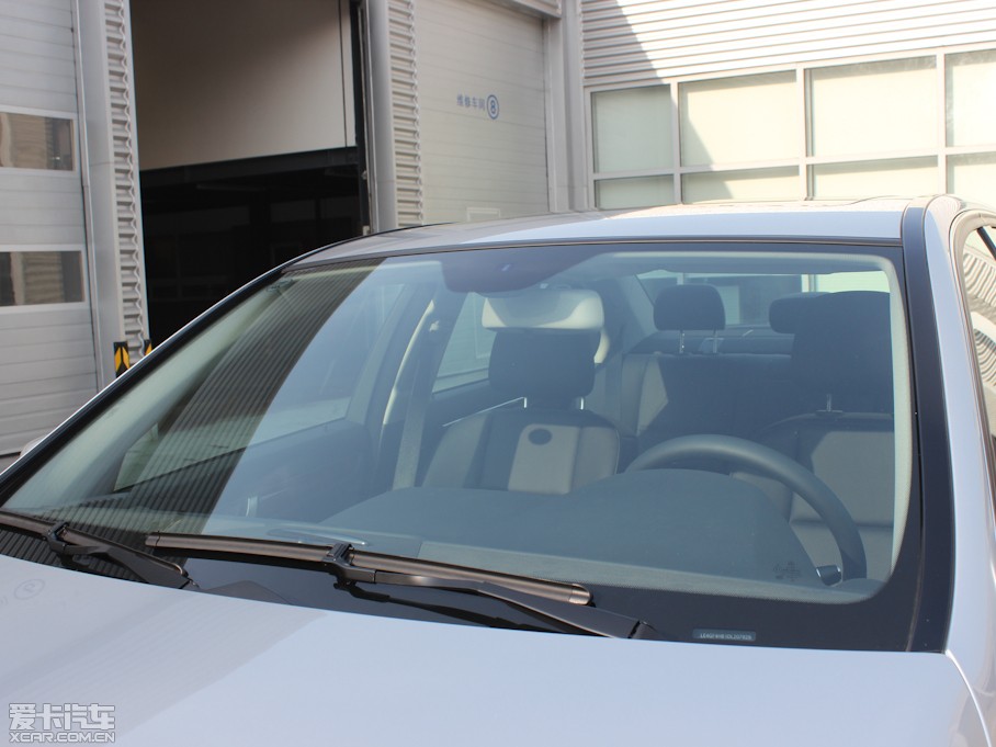 2013��YC�� C 260 CGI���Ű�