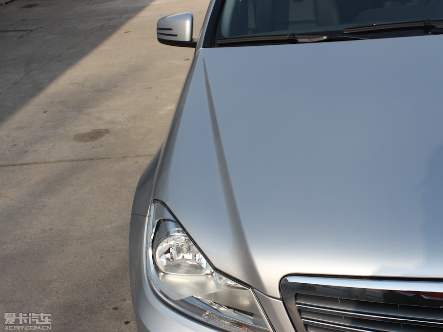 2013��YC�� C 260 CGI��(y��u)�Ű�