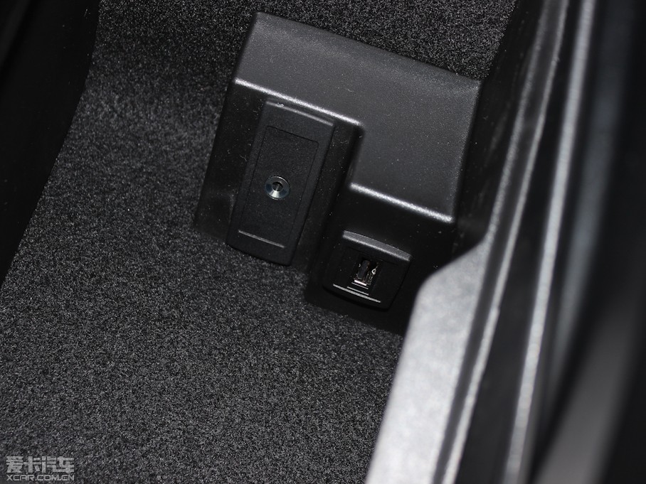 2013��YC��(j��) C 260 CGI��(y��u)�Ű�