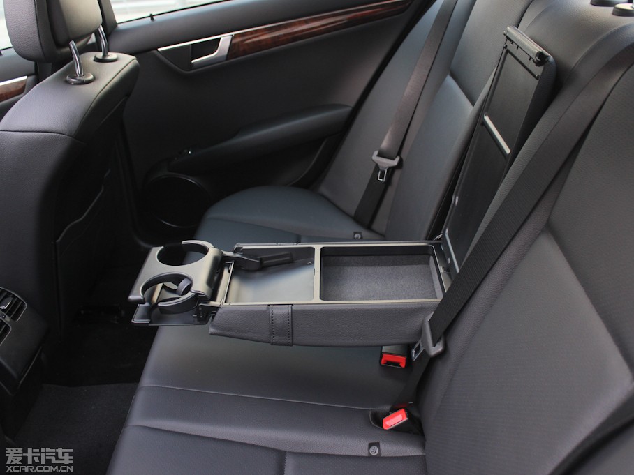 2013��YC�� C 260 CGI���Ű�