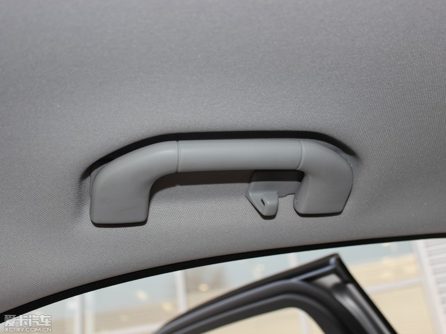 2013��YC�� C 260 CGI���Ű�