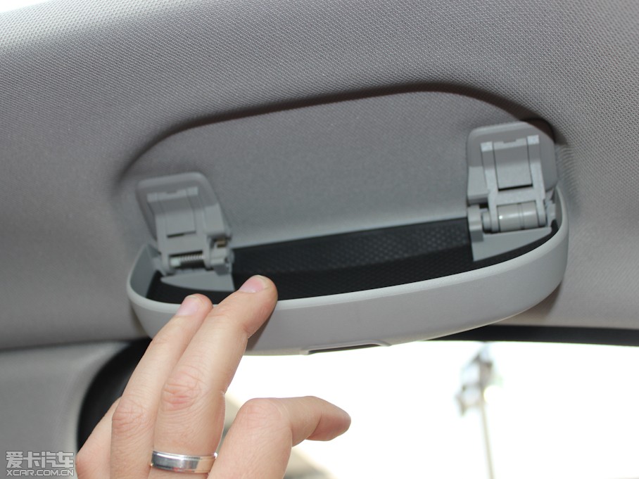 2013��YC�� C 260 CGI���Ű�