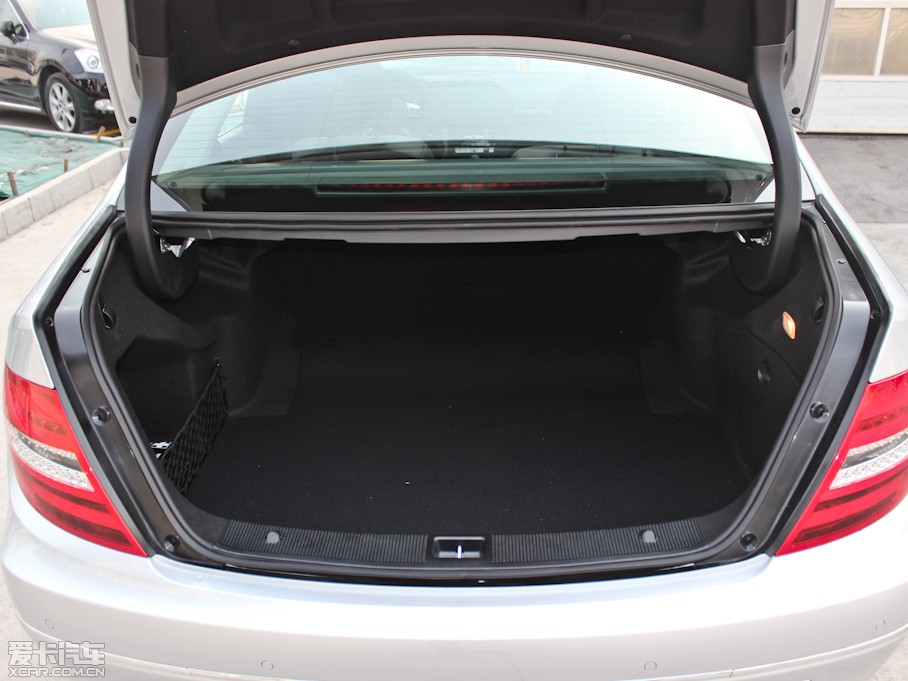 2013��YC�� C 260 CGI���Ű�