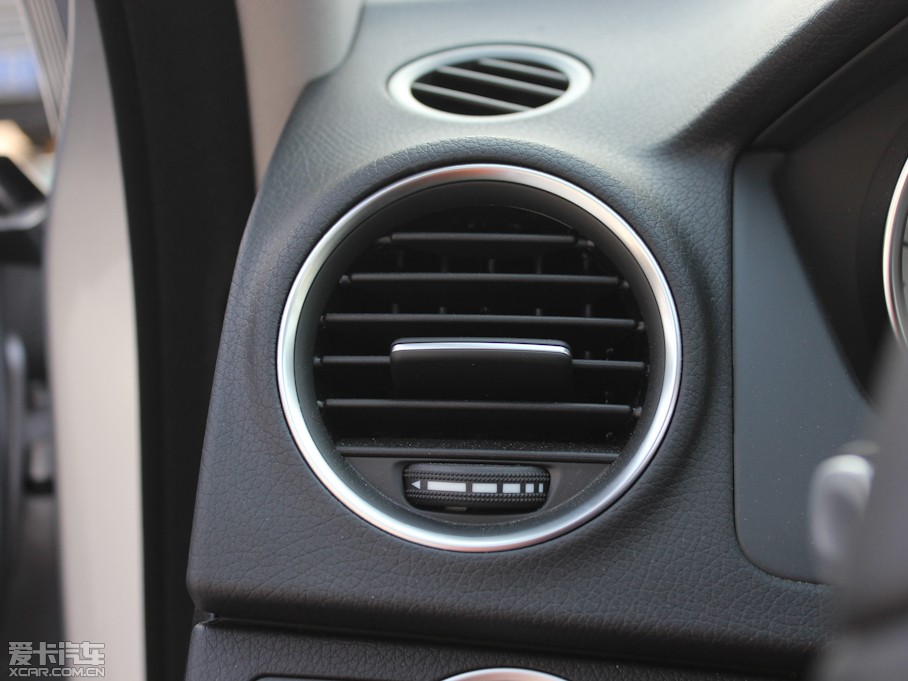 2013��YC�� C 260 CGI��(y��u)�Ű�