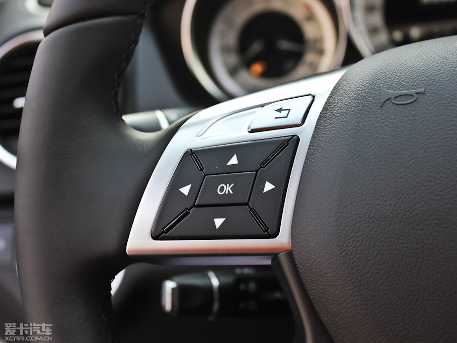 2013��YC�� C 260 CGI��(y��u)�Ű�