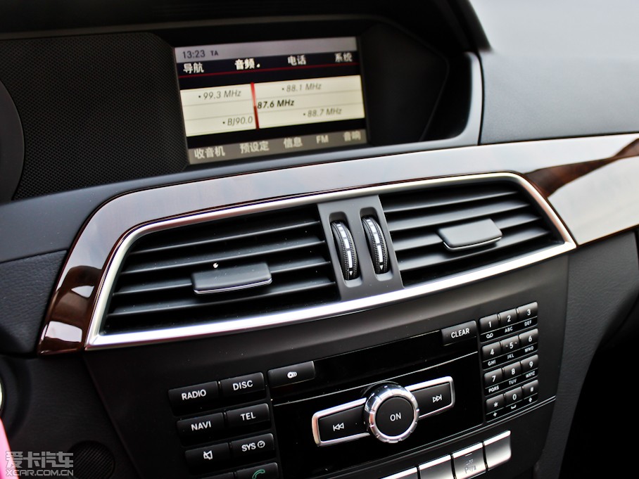 2013��YC�� C 260 CGI���Ű�