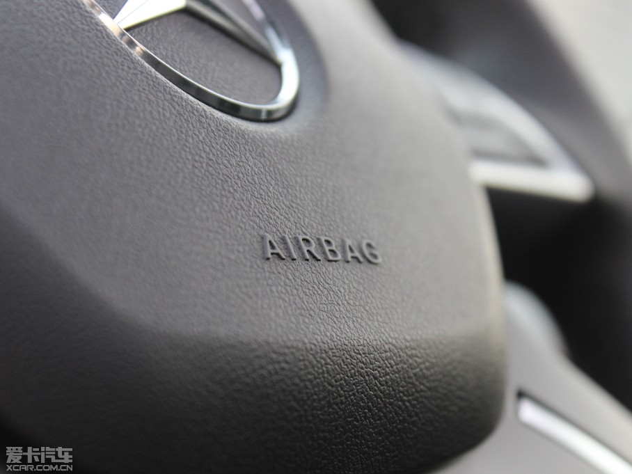 2013��YC�� C 260 CGI���Ű�